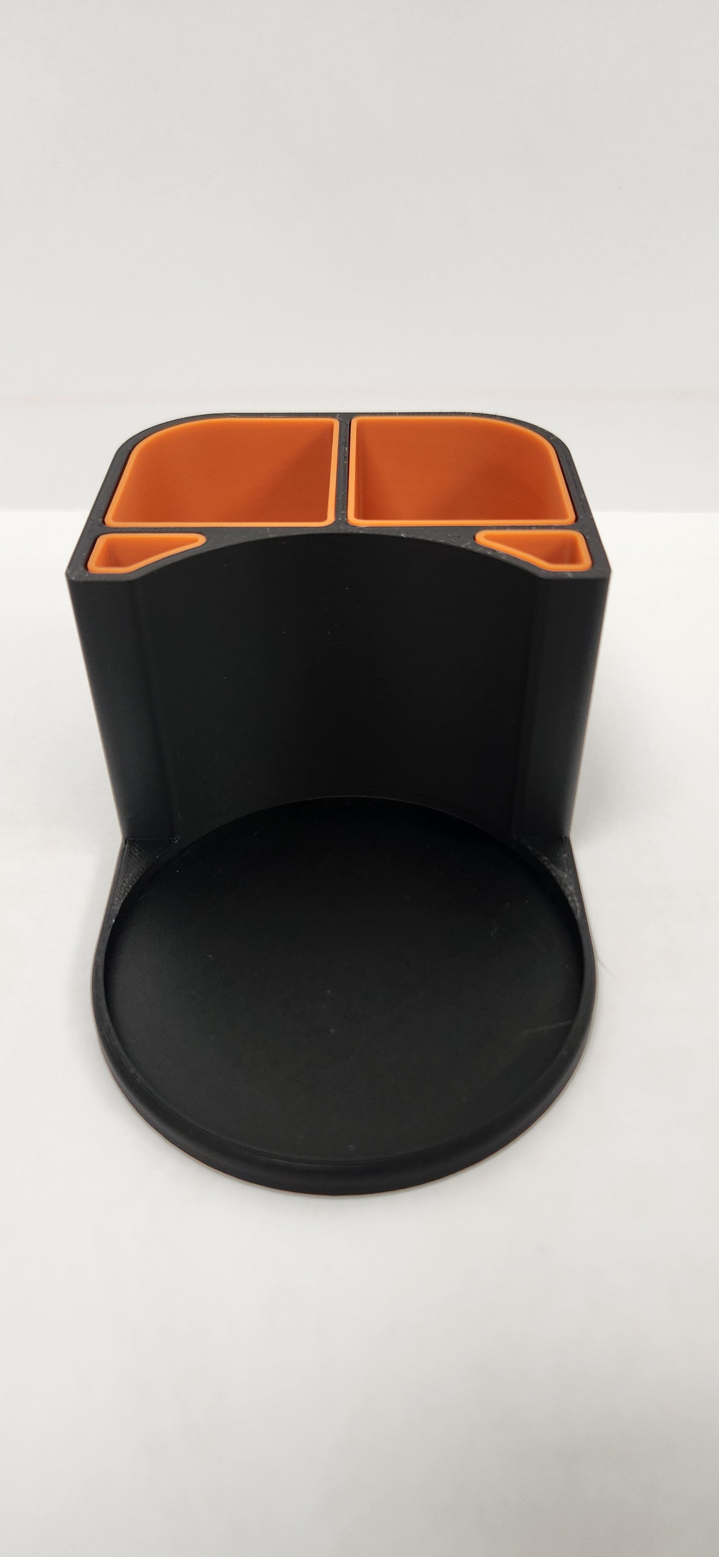 3D‑printed Puff co organizer with catch‑all tray — compact desk station